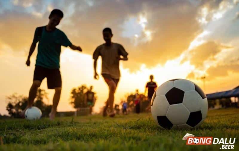 Sự tương quan giữa mối liên hệ giữa số lượng bàn thắng và mức độ bất ngờ